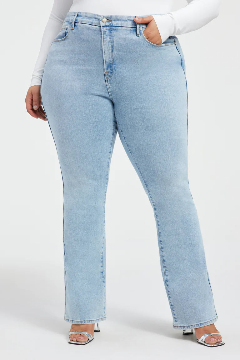 Good American GOOD CURVE BOOTCUT JEANS