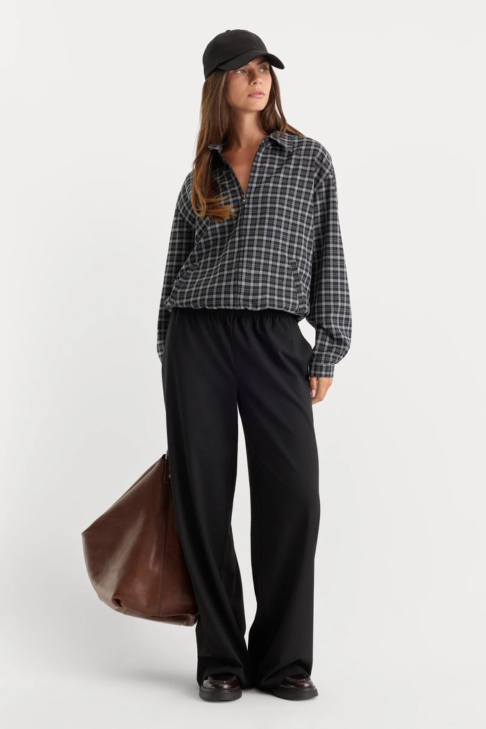 Good American The Lightweight Bomber Jacket Charcoal plaid