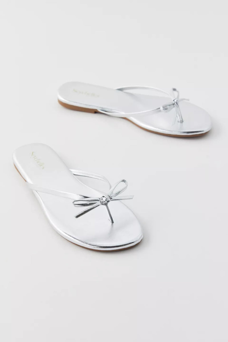 SEYCHELLES Wish List Sandal- Silver or Black