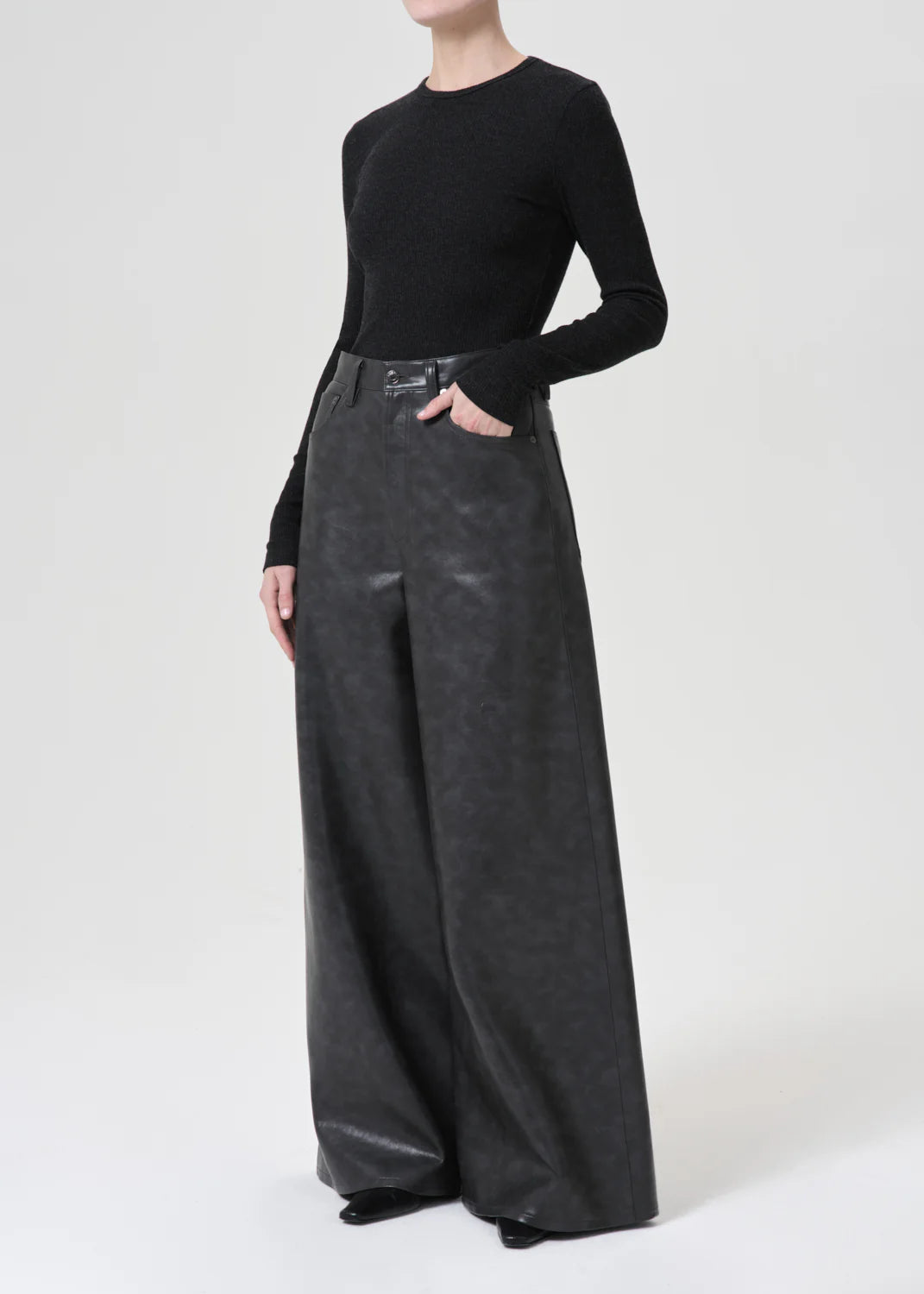 Agolde DELPHI SLIM TEE IN KATNISS