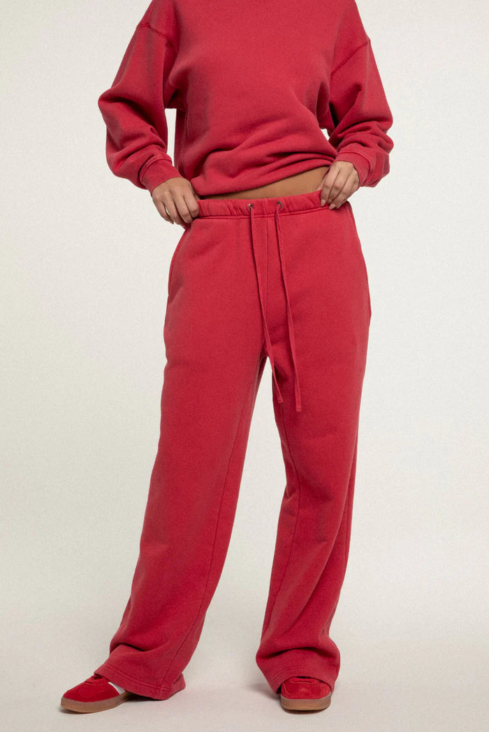 Elwood CORE STRAIGHT LEG SWEATPANT Vintage Cherry