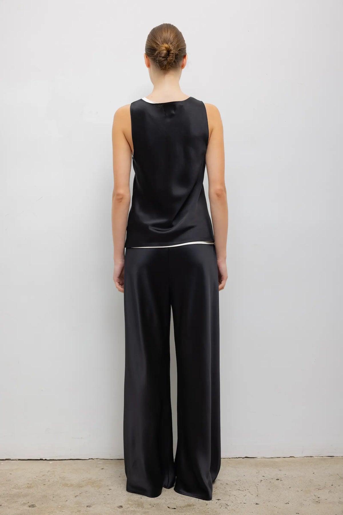 Leset Barb Bias Tank Black