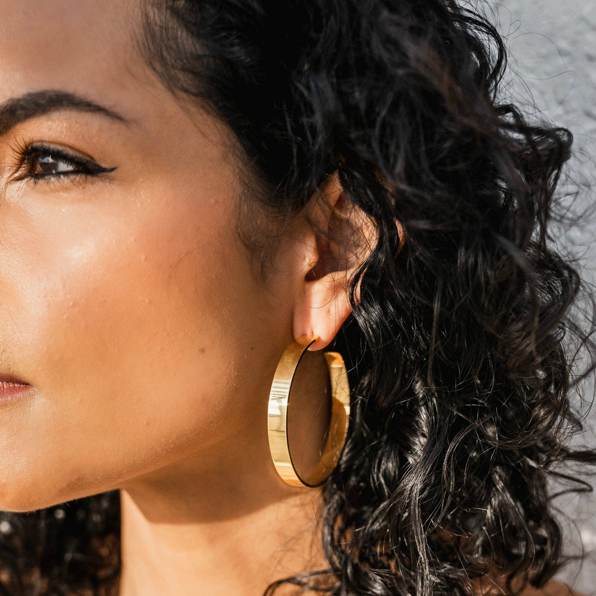 Ellie Vail Jewelry - Ellie Vail - Perry Large Hoop Earring