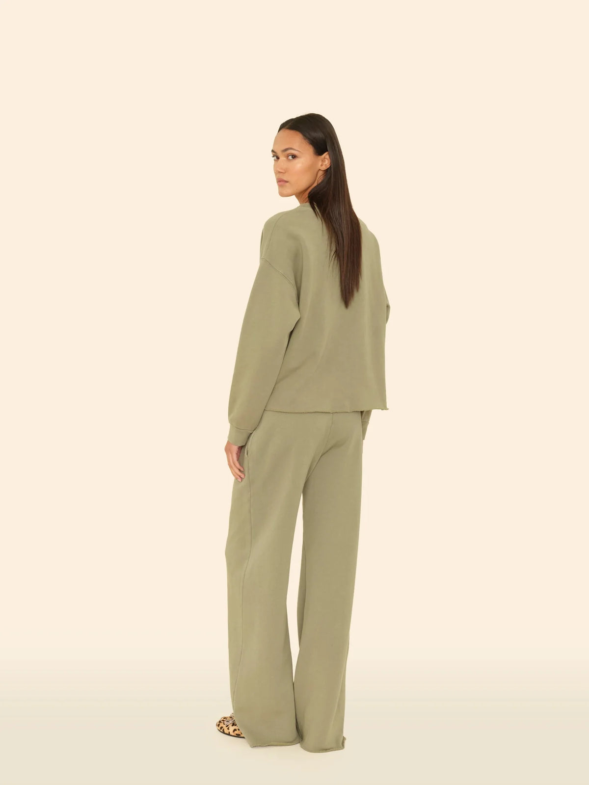 Xirena Olive Leaf Emmette Sweatpant